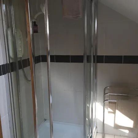 Bed and Breakfast Camino House Τράλι