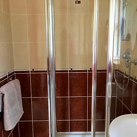 Camino House Bed and Breakfast 3*