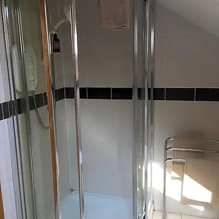Bed and Breakfast Camino House Τράλι
