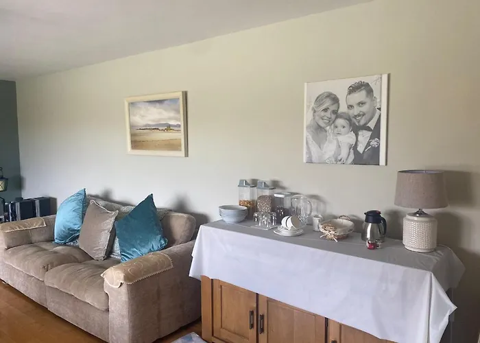 فندق مبيت وإفطار Camino House 3*